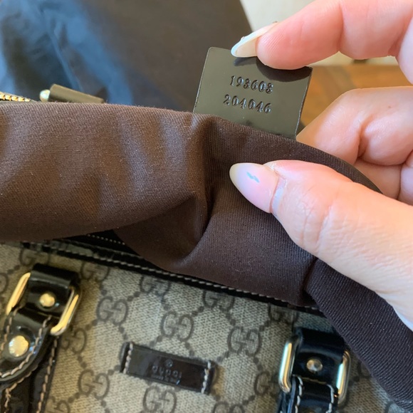 🚫SOLD🚫GUCCI
GG Supreme Monogram Nice Top Handle Dome Bag Maple Brown - Picture 12 of 13
